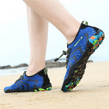 Charger l'image dans la galerie, CHAUSSURES D 'EAU